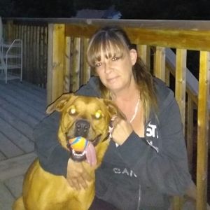 Meet your Posher, Becky